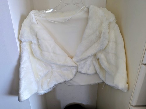 Women ivory faux fur bridal - ivory,