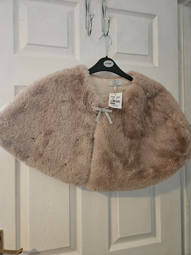 Champagne colour faux fur - colour,